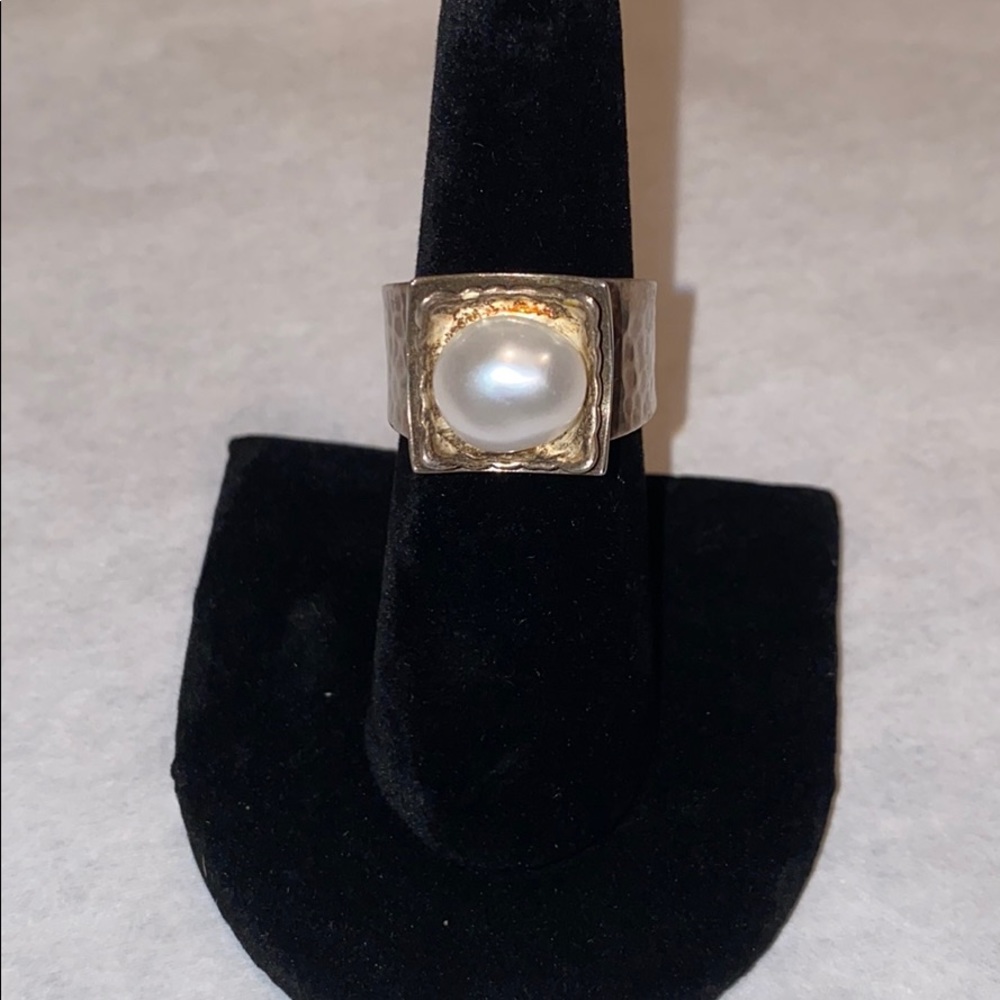 Silpada Pearl ring